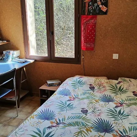 Chambre Dans Villa Le Chaffaut-Saint-Jurson Buitenkant foto