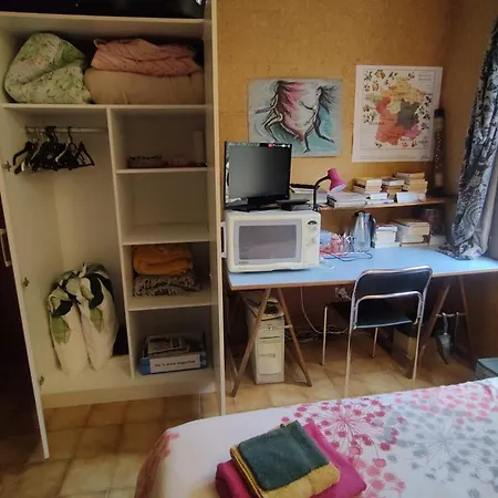 Chambre Dans Villa Le Chaffaut-Saint-Jurson Buitenkant foto
